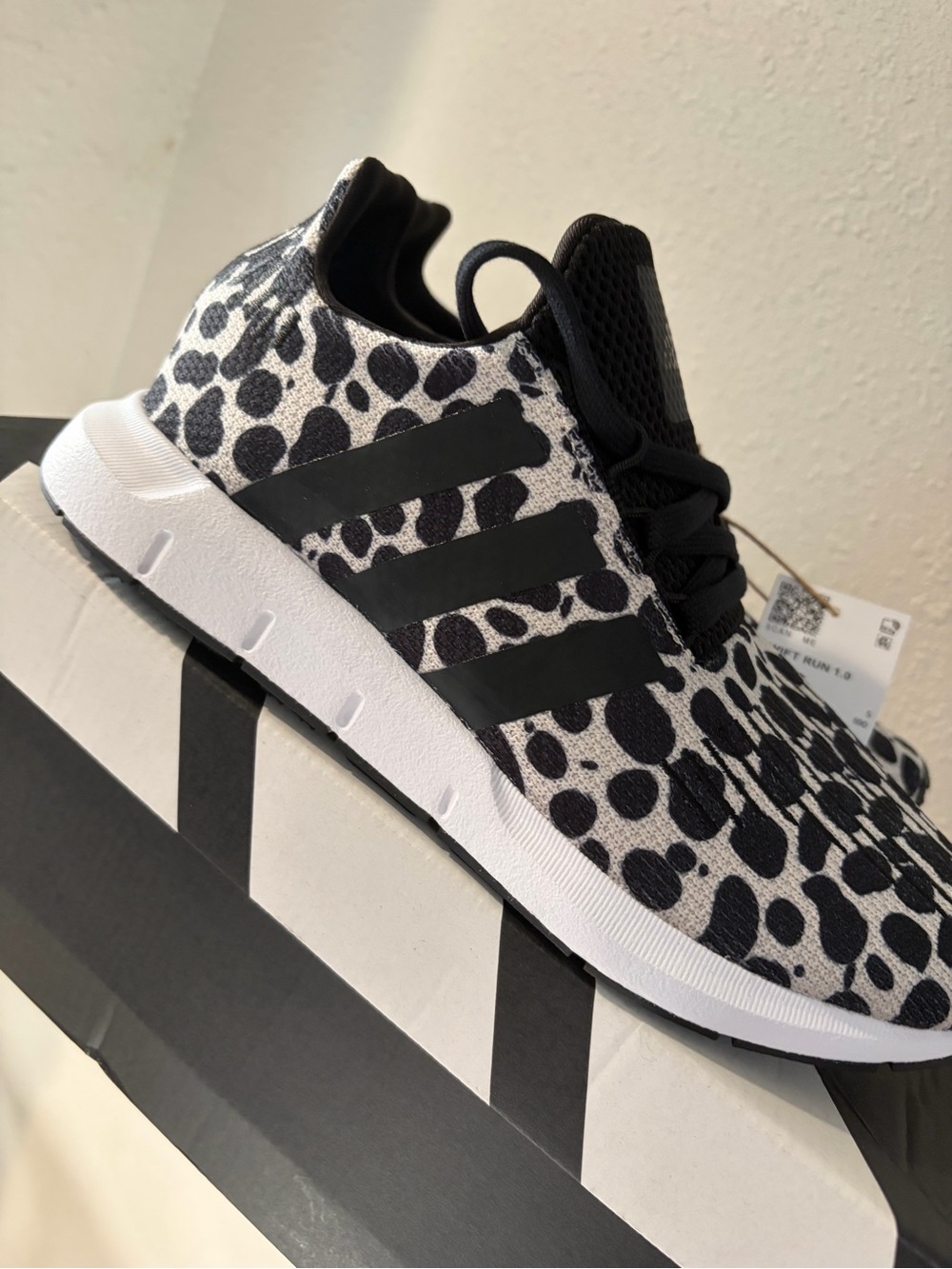 adidas women Black & White Leopard-Print Sneakers Swift Run